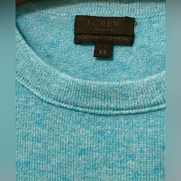 Like-NEW J. Crew Cashmere Sweater. Worn once. Beautiful medium blue color! - Picture 6 of 13